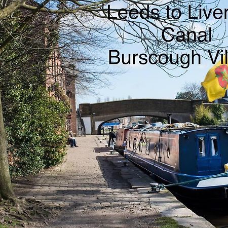 Idyllic Bungalow, Ideal Location In West Lancashire Burscough Exterior foto
